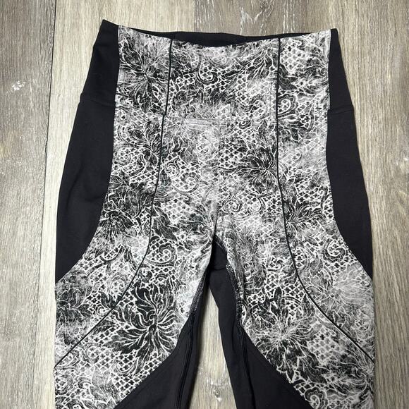 Lululemon Sweat & Repeat Tight *28" Black / Serigraph Starlight Black Multi - Picture 2 of 5